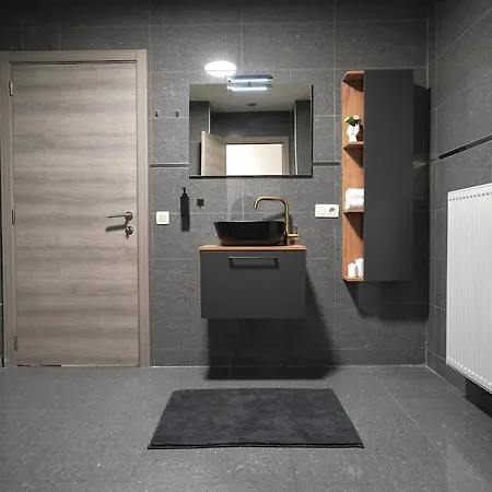 Chic Loft Facing Neo-gothic Church Апартаменты Гент