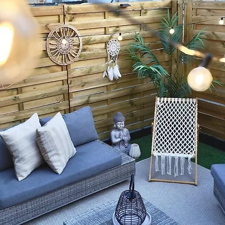 Apartment Chic Loft Facing Neo-gothic Church Gent